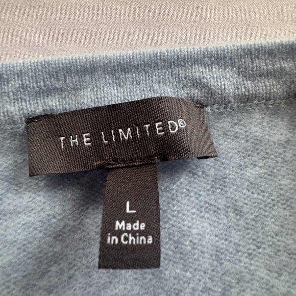 The Limited Women’s Blue Cashmere Sweater Size L - Picture 3 of 4
